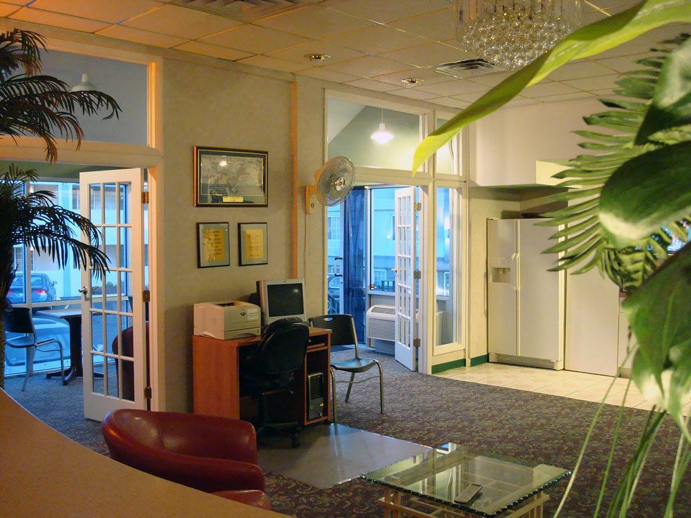 O'Hare Inn & Suites Шиллер-Парк Экстерьер фото